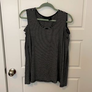 Tahari black and white strip top
